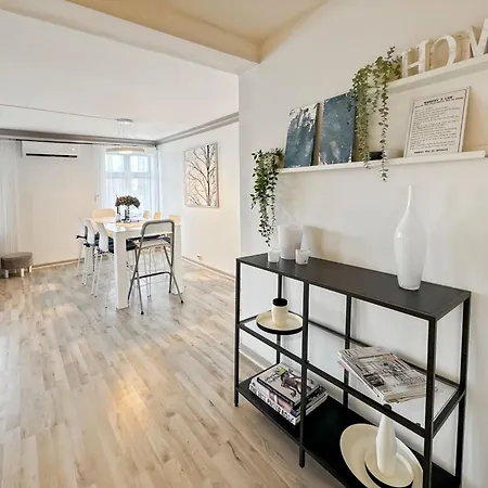 Nr6 4 Bedrooms * 斯塔万格