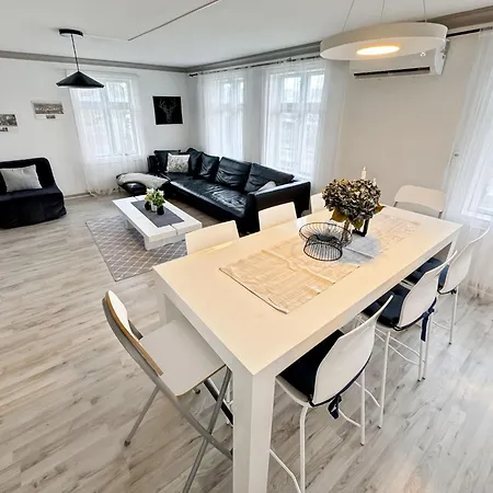 公寓 Nr6 4 Bedrooms *