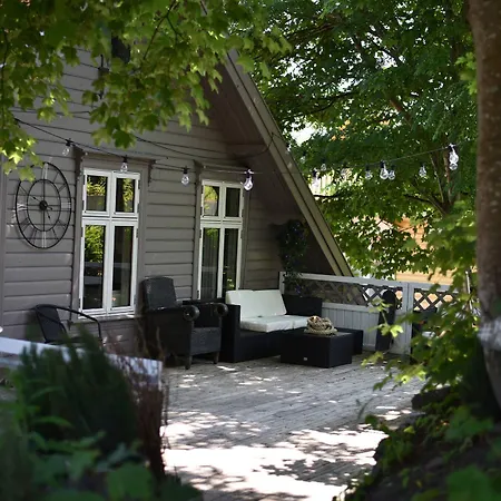 Nr6 4 Bedrooms Lejlighed *