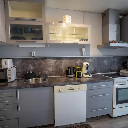 Nr6 4 Bedrooms