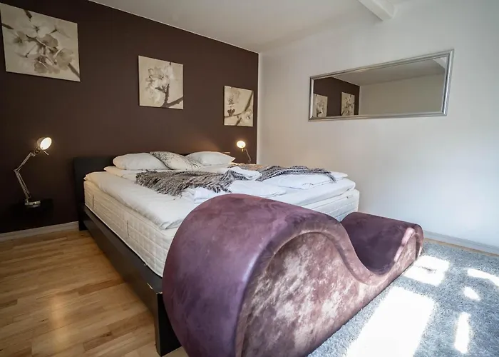 Nr6 4 Bedrooms * סטוונגר