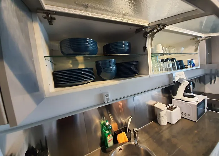 Nr6 4 Bedrooms Lejlighed *